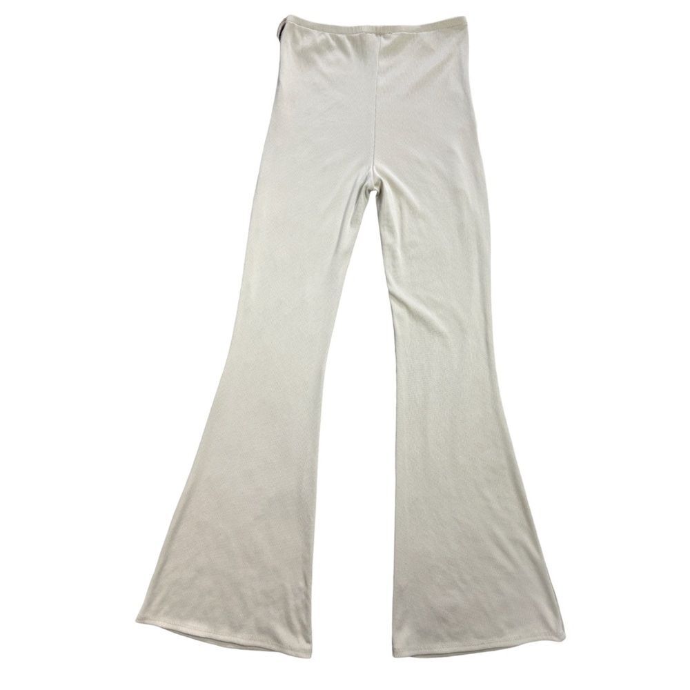 Berska Tan Ribbed O-Ring High Rise Flared Pants - Picture 5 of 9